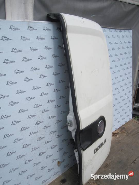 DOBLO II COMBO D 12r drzwi prawe tył