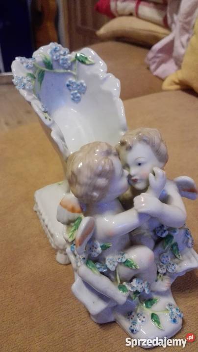 Piękna stara figurka Nysa