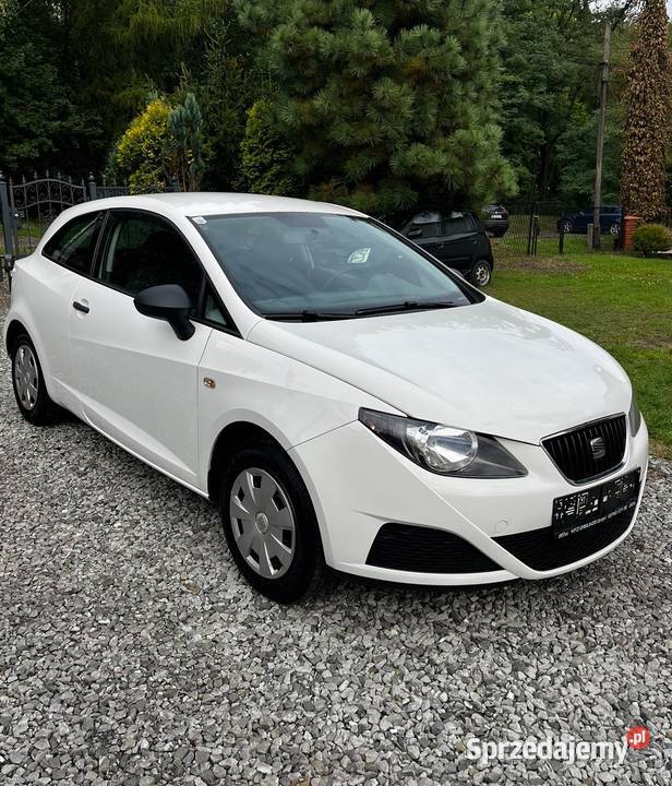 Seat Ibiza 2011r 12 benzyna elektryczne lusterka śląskie Ruda Śląska