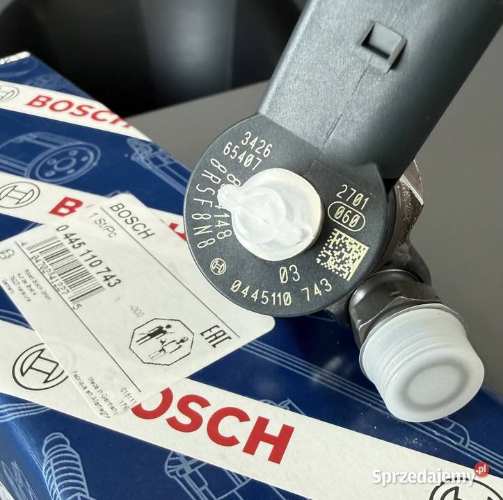 Wtryskiwacze Nowy komplet 4 Bosch 0445110743 BMW Miszewo