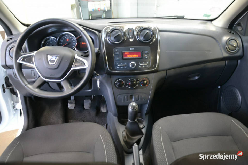 Dacia Sandero 10 benzyna 75 ledy wspomaganie małopolskie Kęty