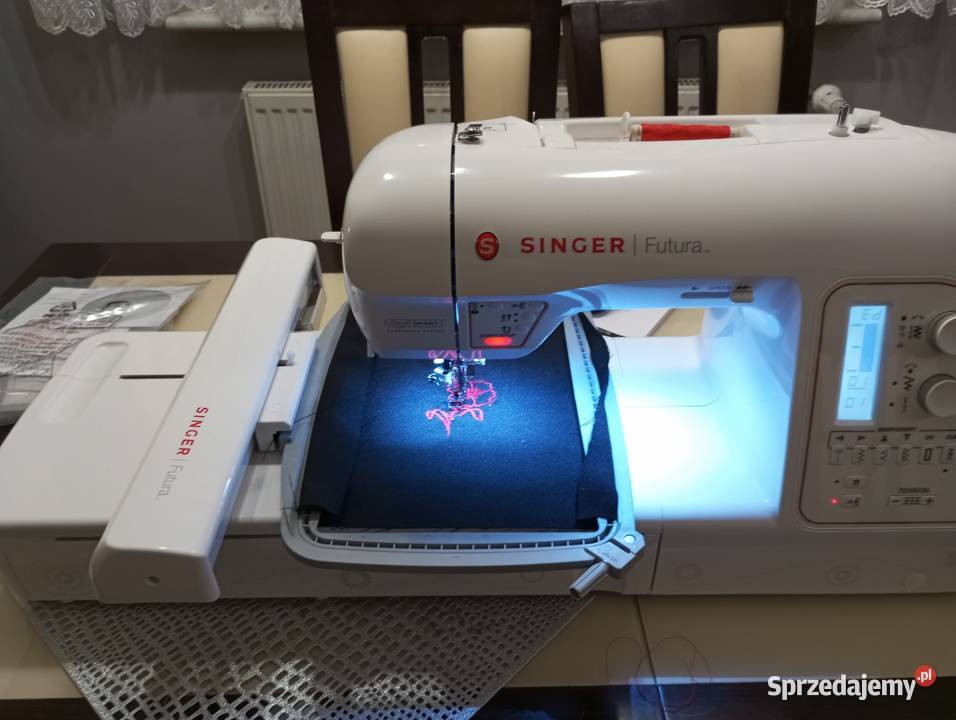 Maszyna do Szycia i Haftowania SINGER Futura Maszewo