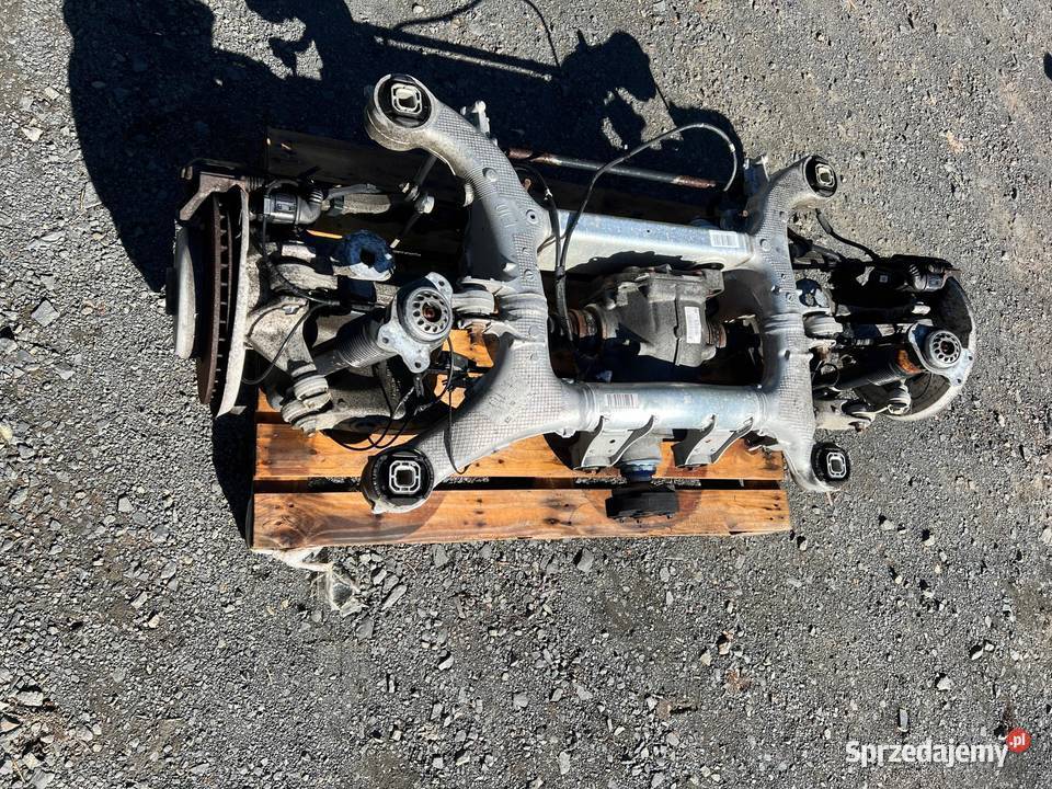 BMW F11 ZAWIESZENIE TYŁ TYLNE WÓZEK ZWROTNICE Zestawy zawieszenia sprzedam