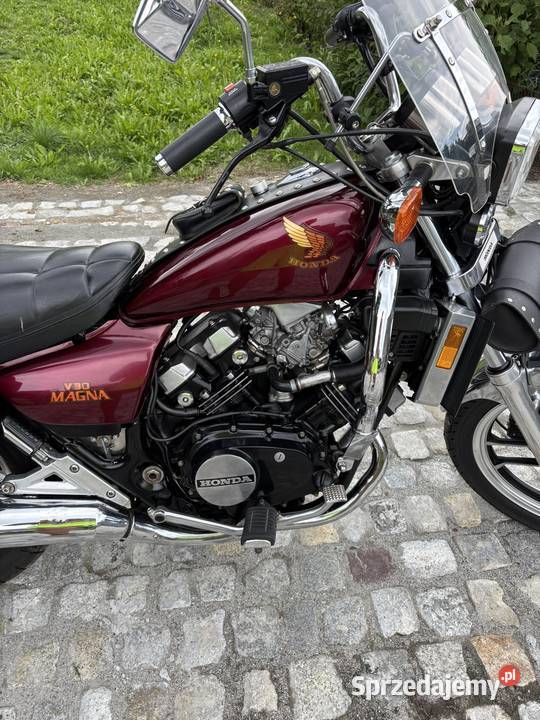 Sprzedam klasyczny motocykl Honda VF 500C v30 małopolskie Nowy Wiśnicz sprzedam