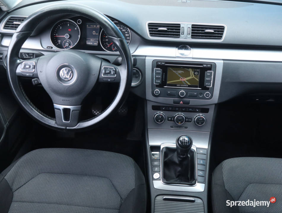 VW Passat 20 TDI elektrycznie ustawiane fotele Łódź