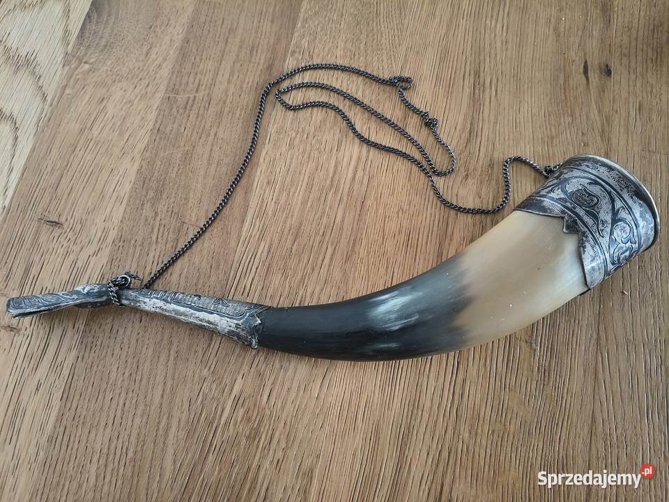 Róg obfitości bawoli niello okuty w srebro Ag sprzedam