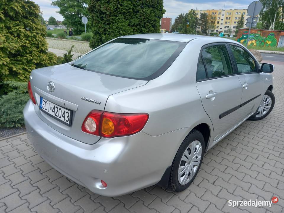 TOYOTA COROLLA E15 2008r 16VVTi Polski Salon benzyna Gliwice sprzedam