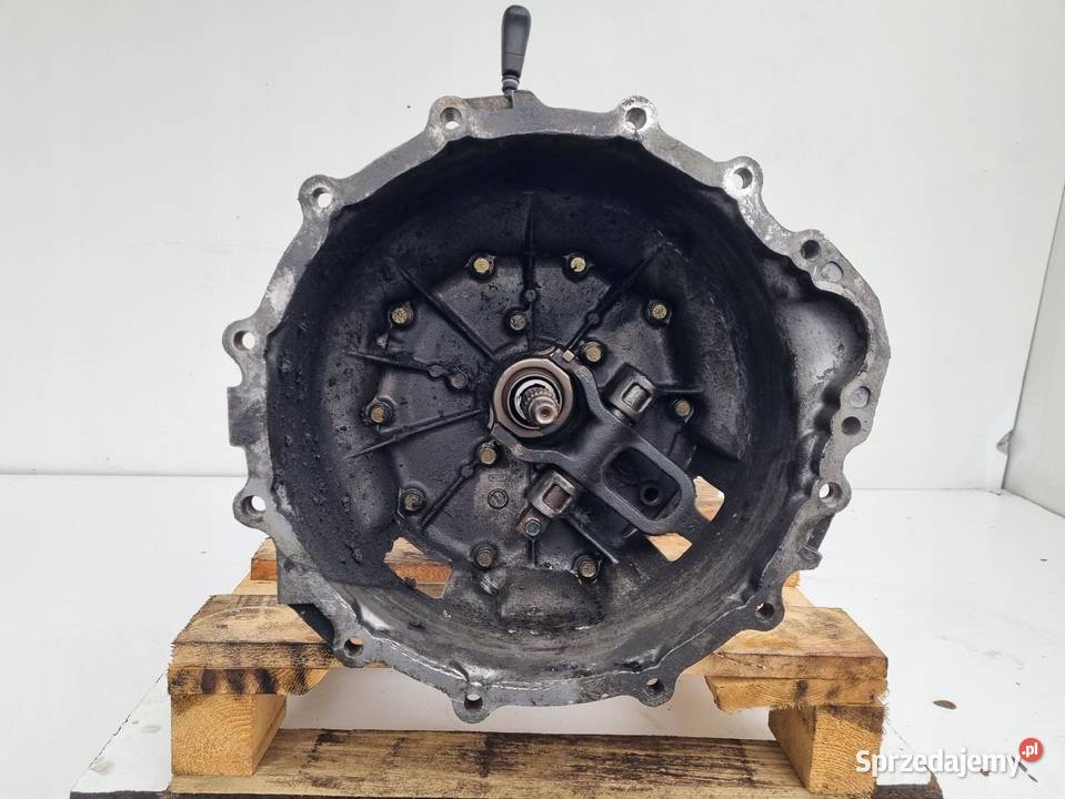 Mitsubishi Pajero III 32 DID REDUKTOR MANUALNEJ Części samochodowe