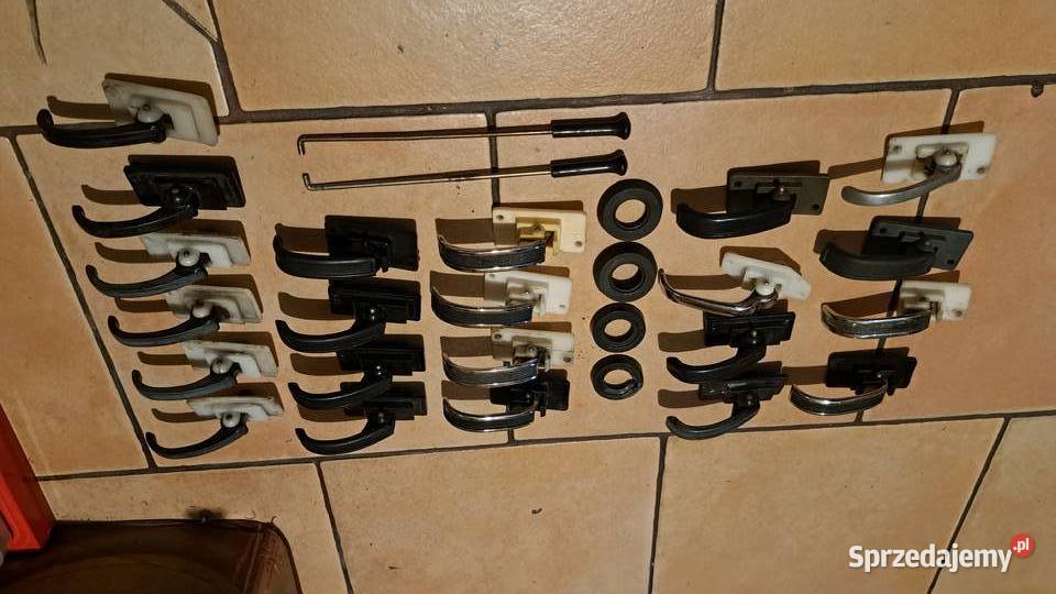 klamki korbki chrom wewnętrzne fiat 125p126p osobowe Leszno