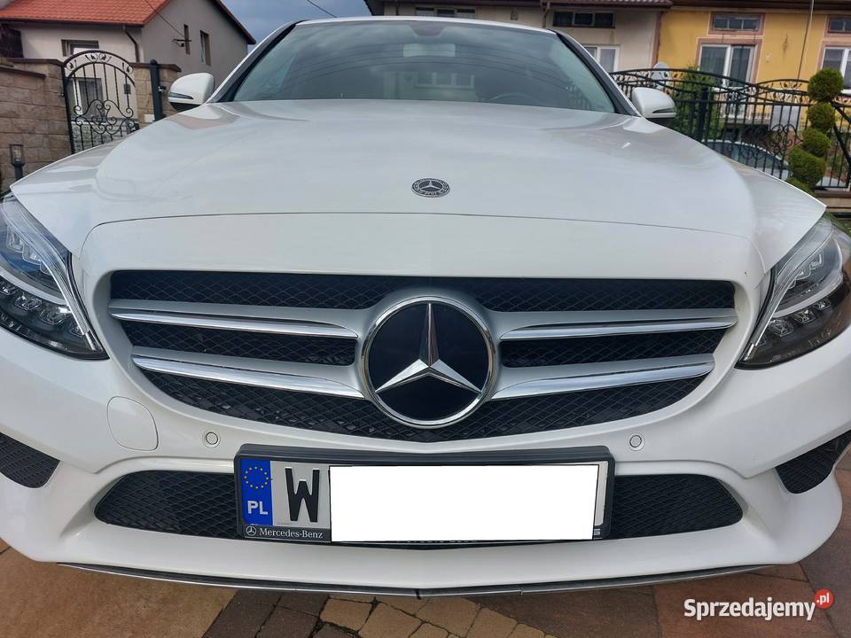 Sprzedam prywatnie z polskiego salonu Łochów sprzedam