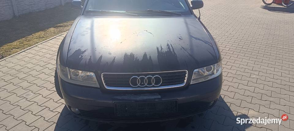 Maska Czarna Audi A4 B5 FL a24 osobowe Myszków