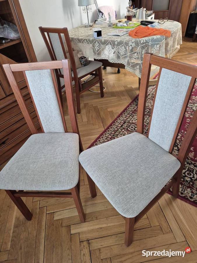 Mało używane 2 krzesła stolowe
