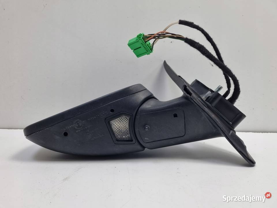 LUSTERKO Volvo V70 II LIFT LEWE KIEROWCY europa Rudka