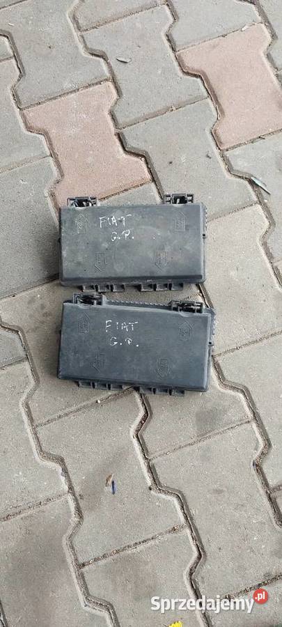 Pokrywa osłona bezpieczników Fiat Grande Punto Szczecin