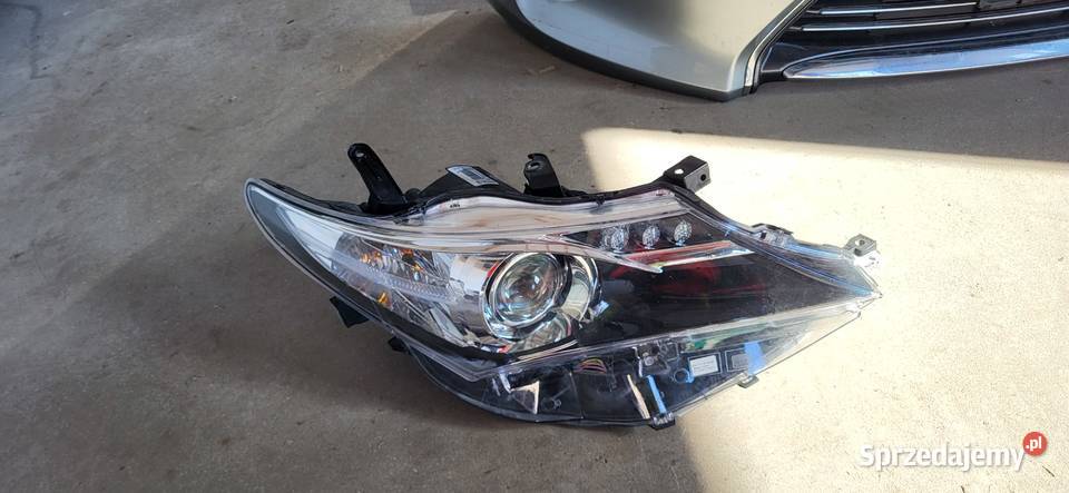 Sprzedam kompletny przód toyota aurisII hybryda podkarpackie