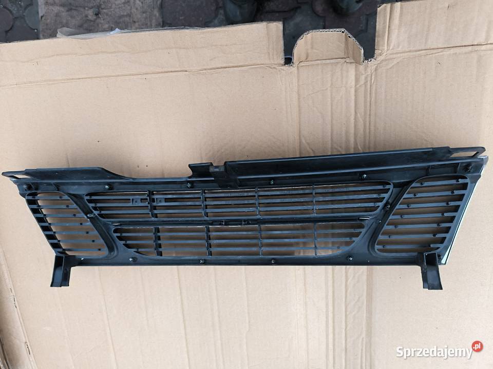 Saab 900 Grill Atrapa