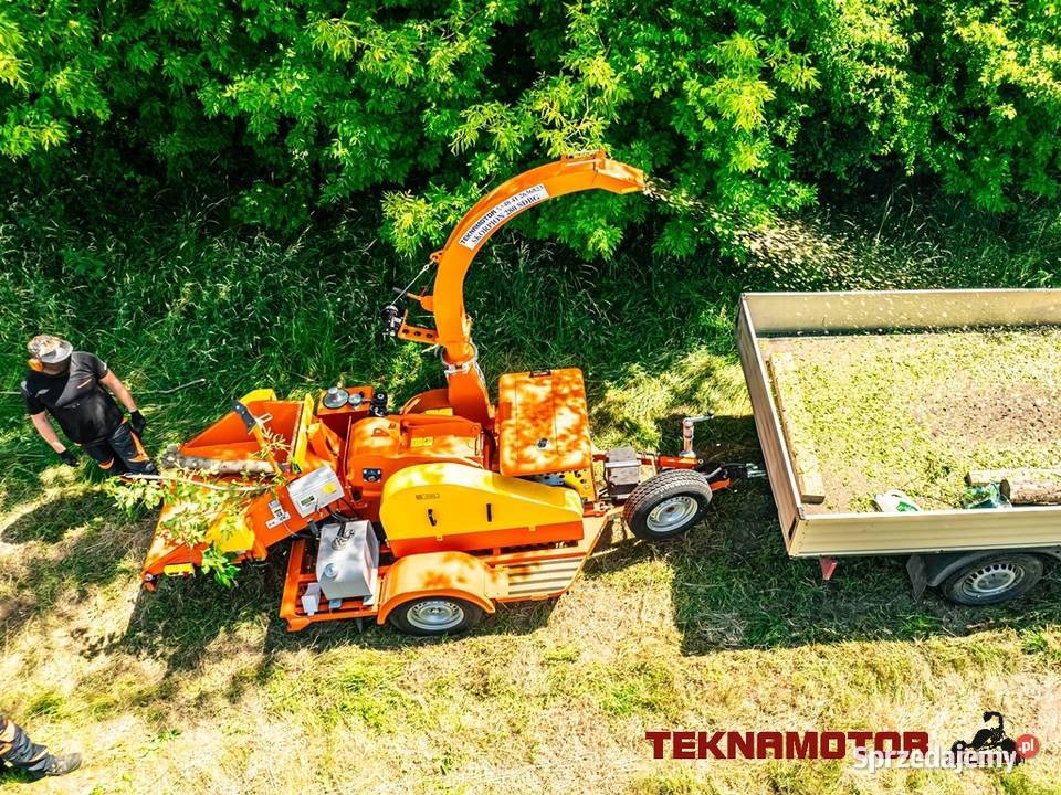 TEKNAMOTOR mobilny rębak bębnowy Skorpion 280 Ostrowiec Świętokrzyski