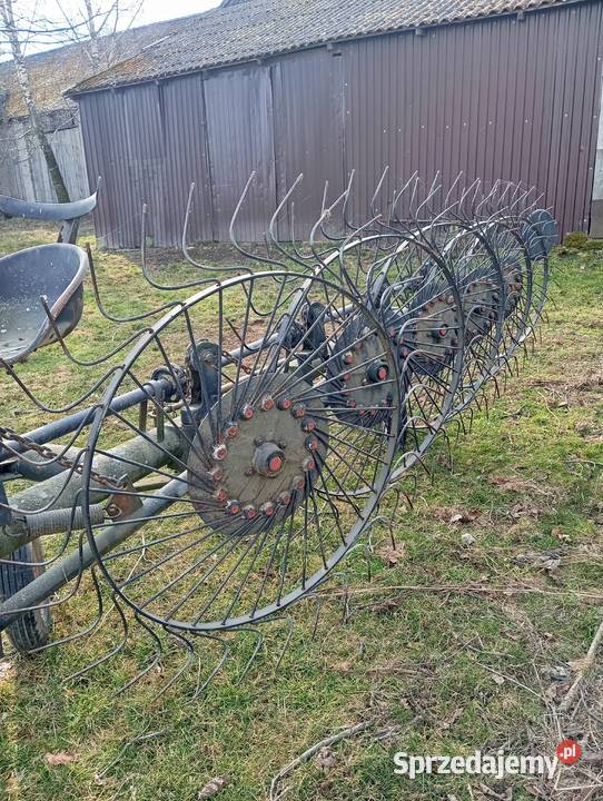 Sprzedam Zgrabiarke Przewracarke do siana Iłża