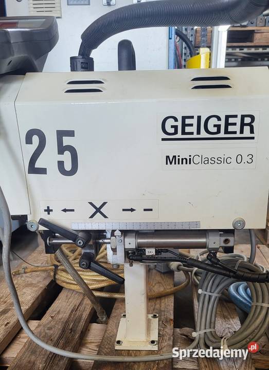 Robot manipulator do wyciągania detali z formy Białogard sprzedam