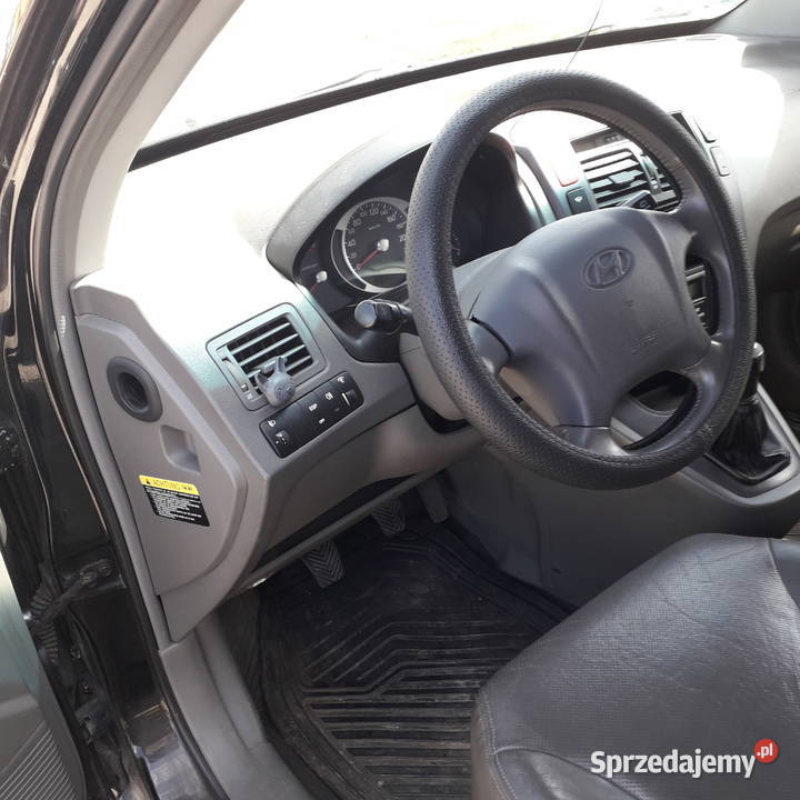 Sprzedam Hyundai tucson 20 benzyna manualna Tucson mazowieckie Żelechów
