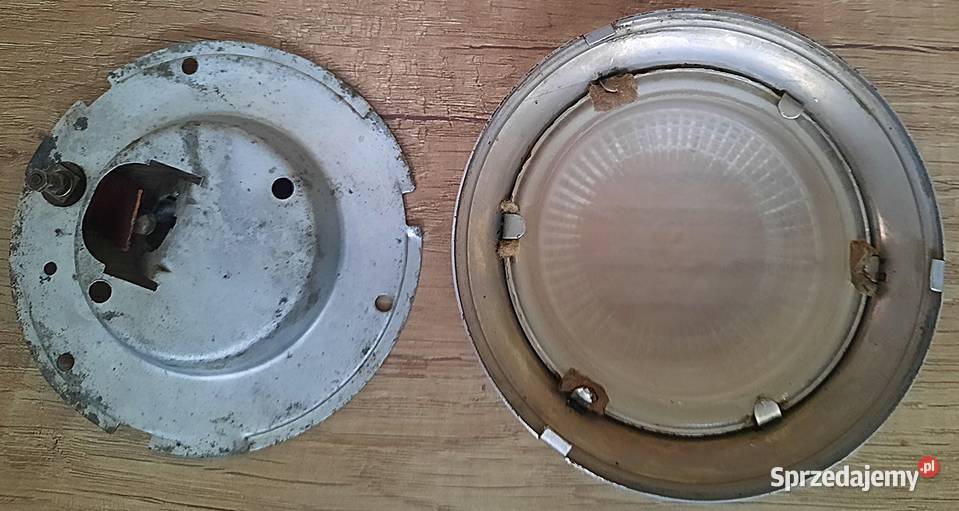 Lampa oświetlenia wnętrza Syrena Warszawa osobowe Ostrów Wielkopolski