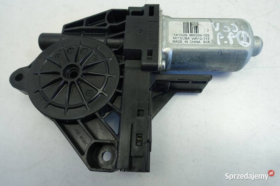 Volvo V40 II SILNICZEK PRZEDNIEJ SZYBY prawy osobowe Rudka