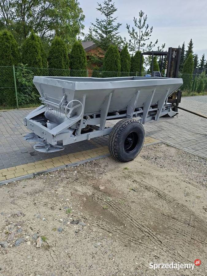 Rozsiewacz wapna rcw3 okazja sprawny transport Rozsiewacze nawozów lubelskie Parczew
