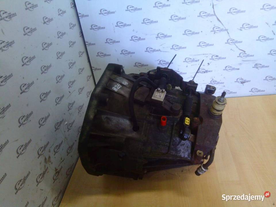 TRAFIC VIVARO PRIMASTAR 20 DCI M9R780 EURO4 09r świętokrzyskie Kielce