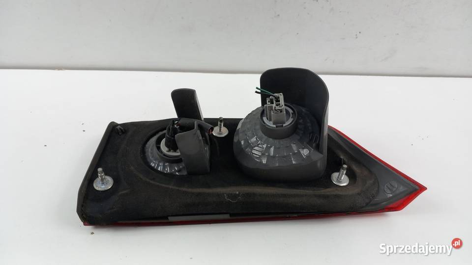 HONDA ACCORD VII SEDAN LAMPA TYŁ LEWA W KLAPĘ Zbierkowo