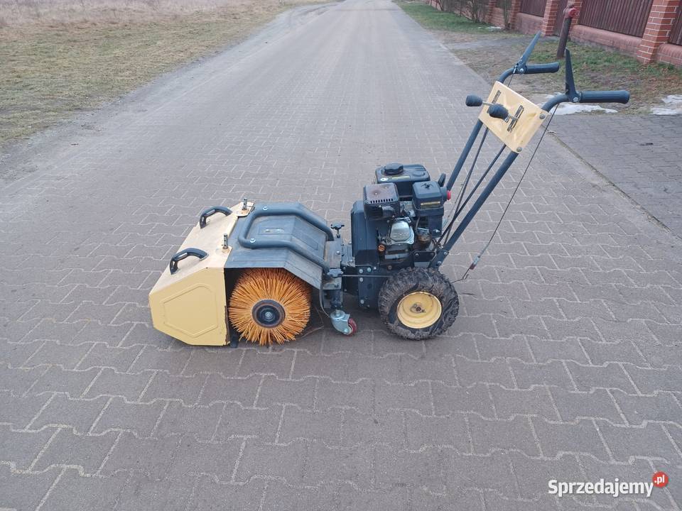 Cedrus zamiatarka odśnieżarka spalinowa 196 ccm Brzezia Łąka sprzedam