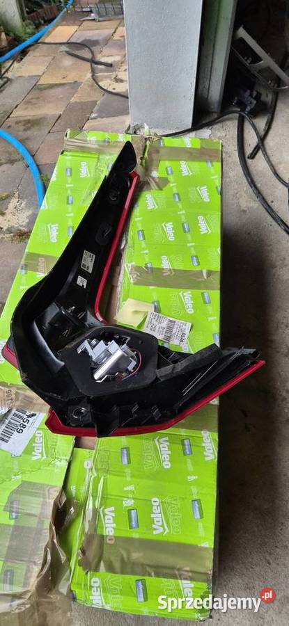 Lampa led Volvo v60 31395928 prawa strona osobowe Łódź