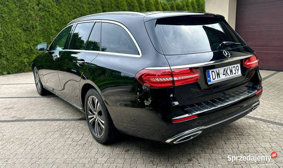 Mercedes E 220 MercedesBenz E220d Kombi reflektory ksenonowe Wrocław
