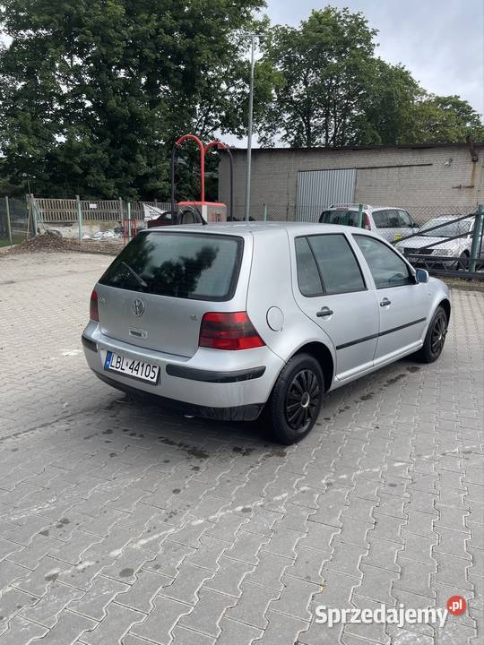 Volkswagen Golf 4 16 ładne sprawne auto