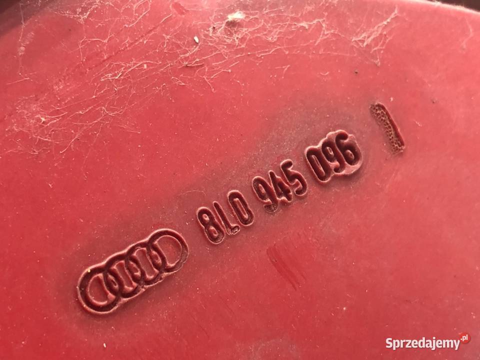 LAMPA PRAWY TYŁ AUDI A3 8L 8L0945096 Hatchback osobowe sprzedam