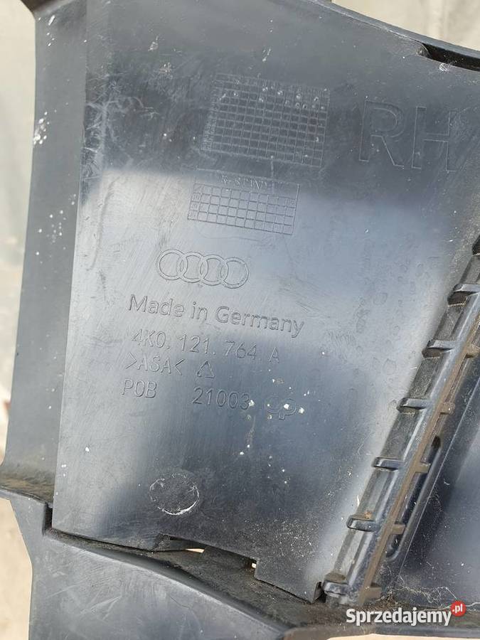 AUDI A6 C8 KIEROWNICA POWIETRZA PRAWA 4K0121764A Karoseria Karoseria