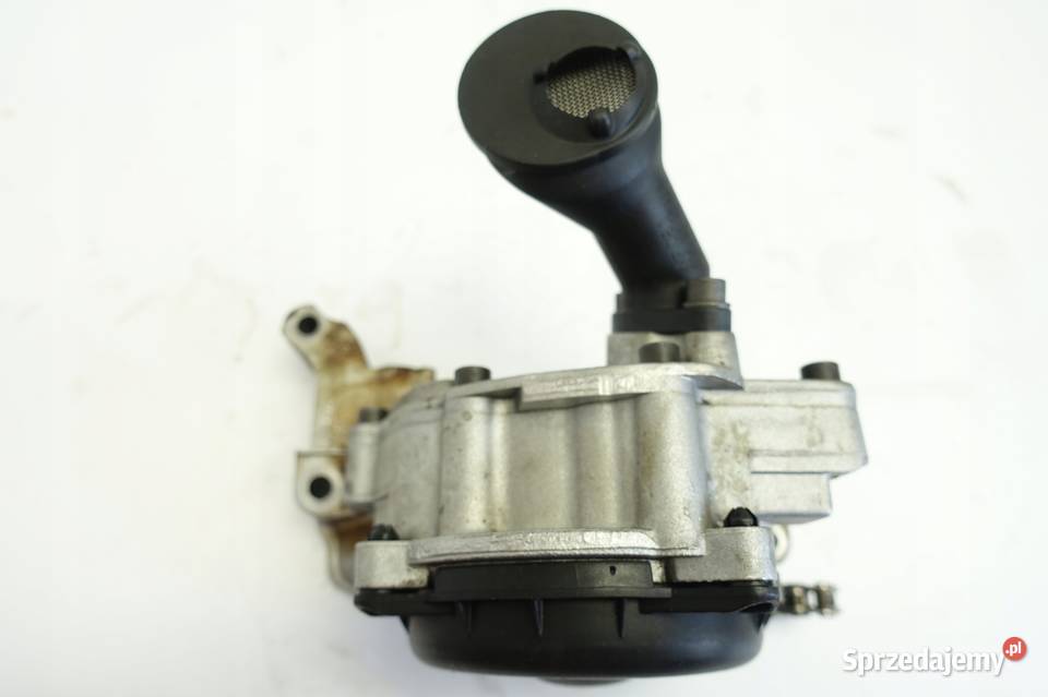 Vw Golf V 16 FSI POMPA OLEJU 03C103669E osobowe Chełm