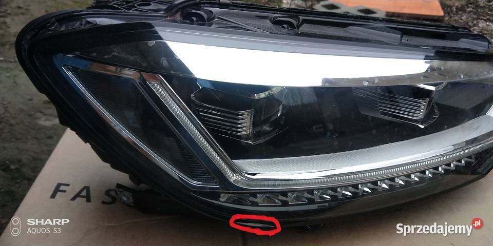 Vw Touran II lampa przednia prawa Full Led osobowe Łódź