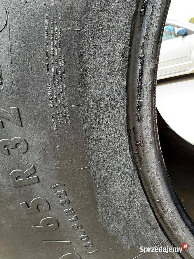 Opona używana rolnicza 80065R32 305R32 Pozostałe