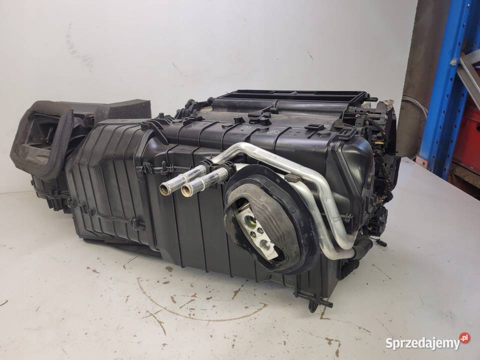 NAGRZEWNICA KOMPLETNA AUDI A8 D4 4H1820005H Przystajń