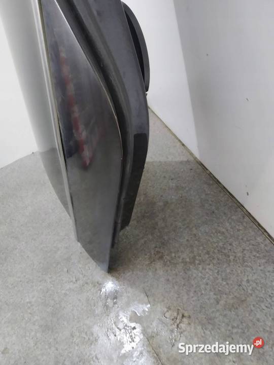 DRZWI LEWE TYŁ CZARNE SEDAN Skoda Superb II