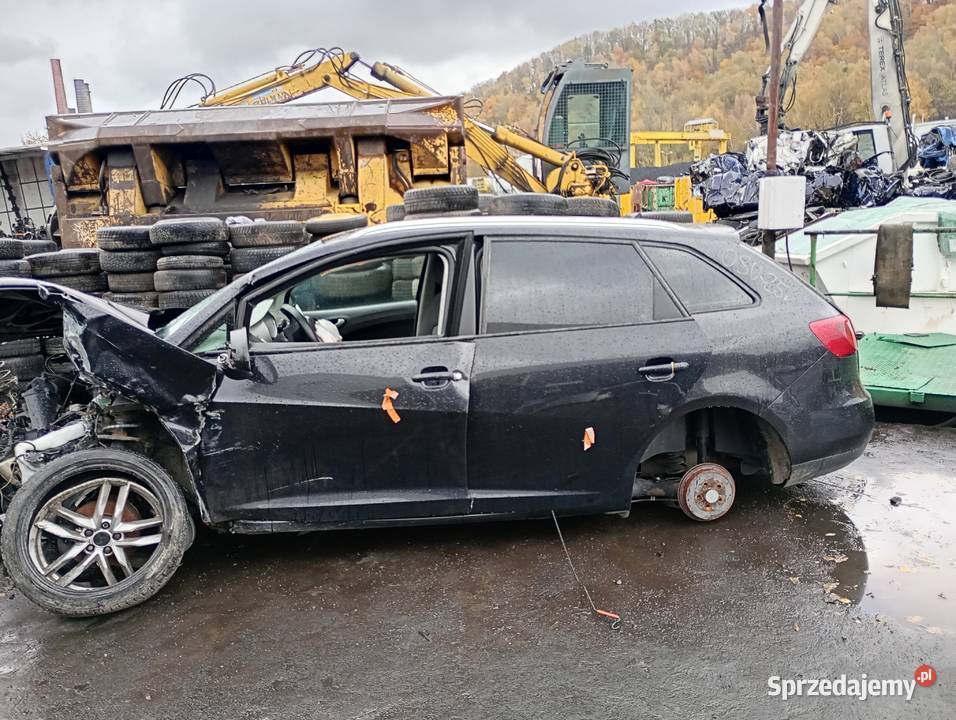 Seat Ibiza IV 12 LC9Z zderzak tylny części Wałbrzych