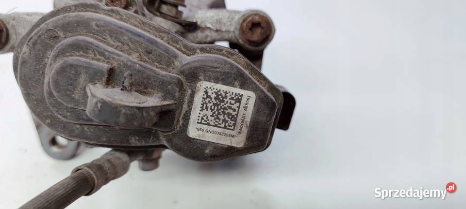 ZACISK HAMULCOWY PRAWY TYŁ AUDI A4 B9 A5 osobowe