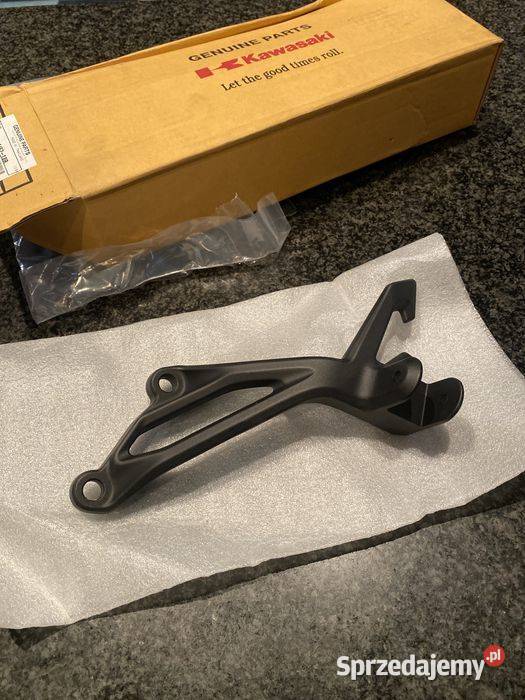 Kawasaki Z 900 1719 SET Podnóżek Nowy Lewy Tył