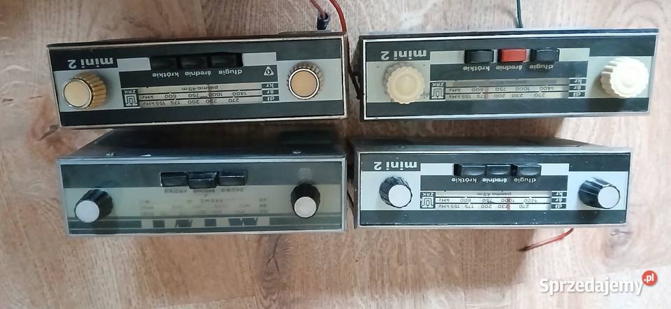 Stare radio samochodowe Unitra ZRK Mini