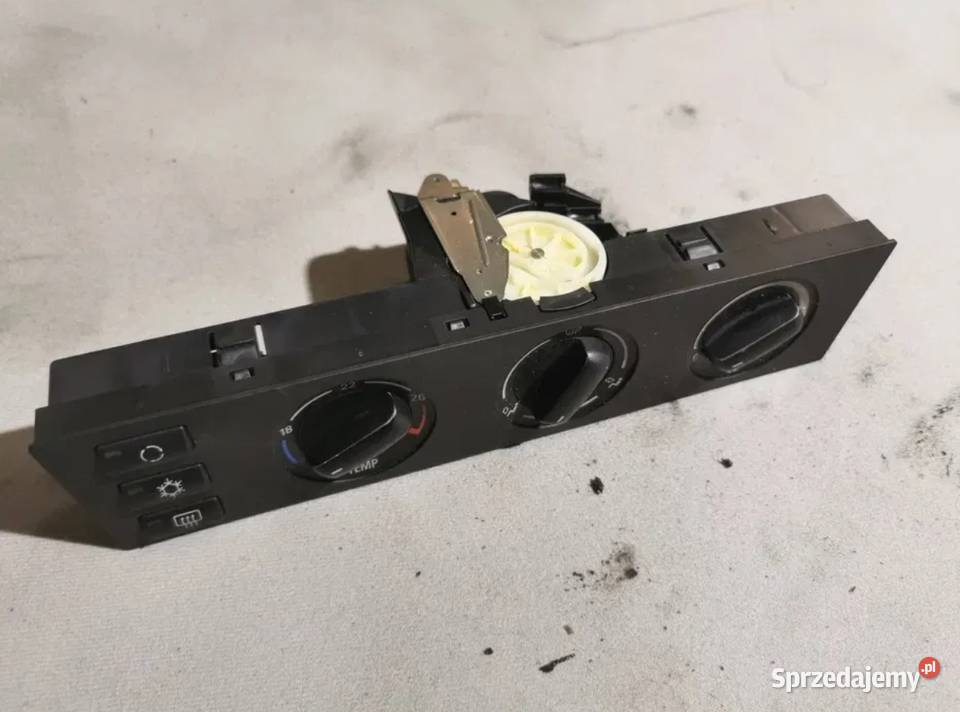 Panel sterowania nawiewu klimatyzacji BMW e39 Żory
