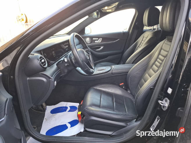 MERCEDESBENZ E 220 D diesel Warszawa
