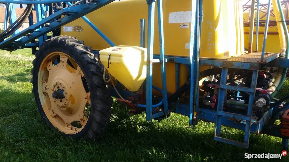 opryskiwacz Caruelle 24m 3000l nieuszkodzony Dzierzgoń