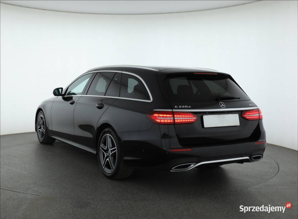 Mercedes E E 220 d 4MATIC Piaseczno