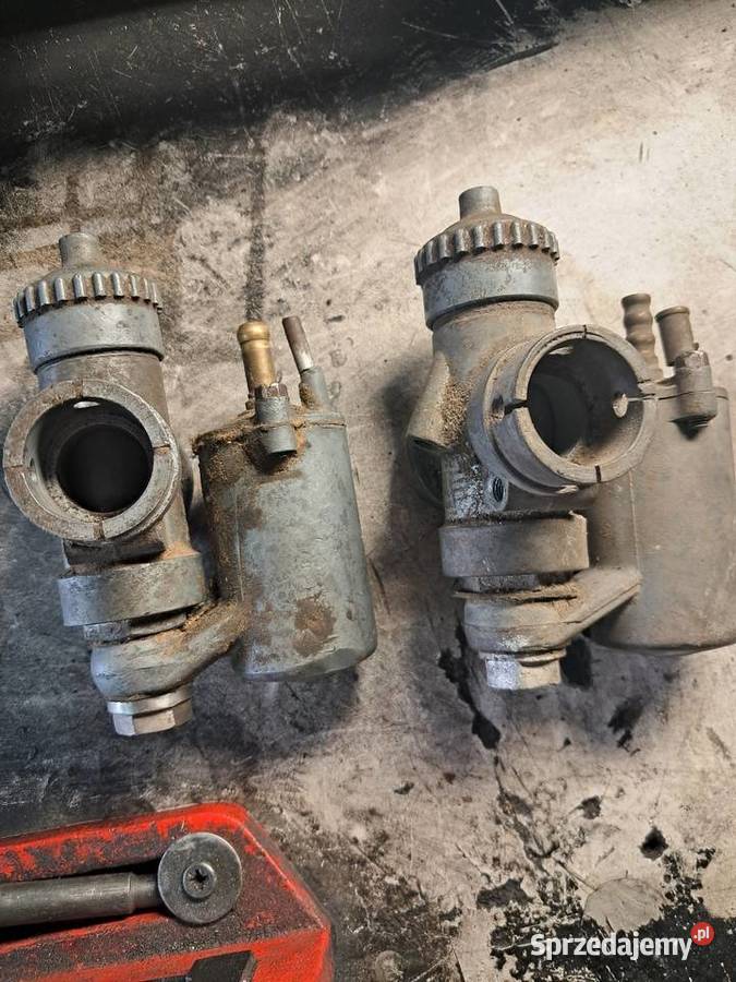 Wsk wfm 125 gaźnik gaźniki częśc pływak Strzyżów