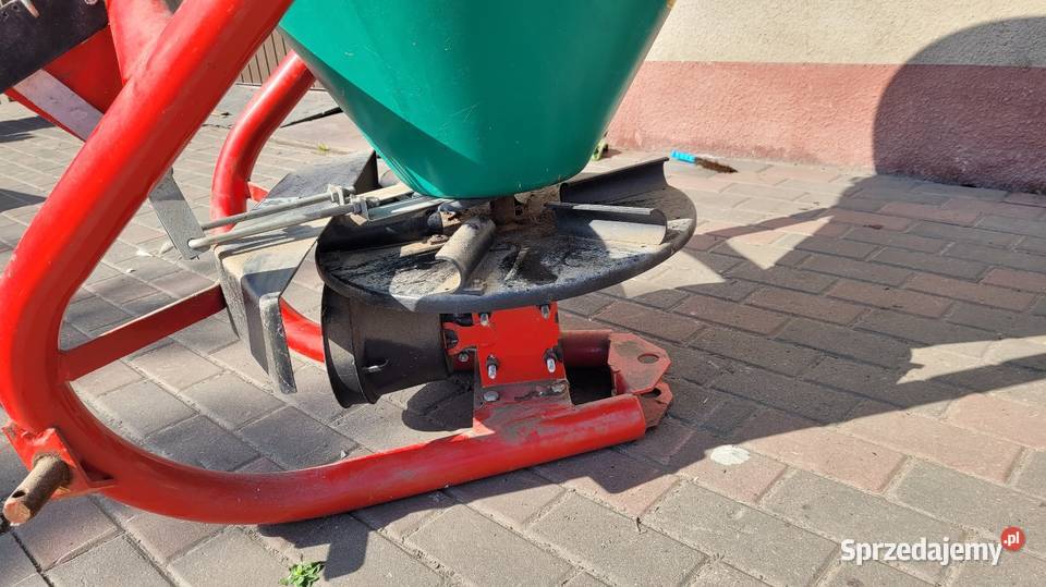 Rozsiewacz Nawozu Pronar M03L Nowy Budziska